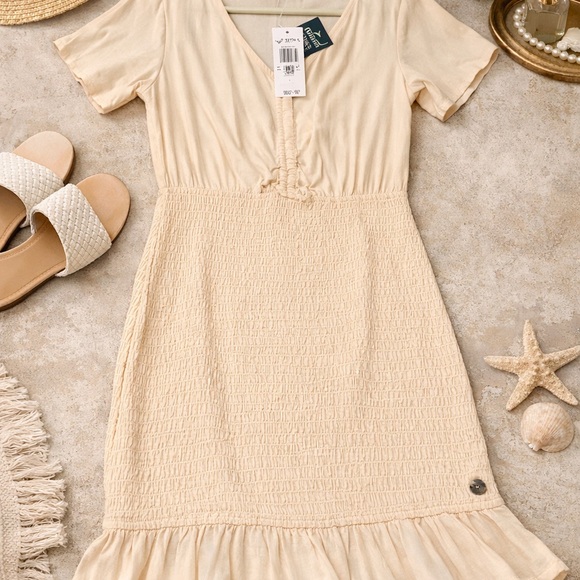 🤍✨ Roxy “Island View” Smocked Midi Dress | New With Tags | Size L - Picture 9 of 9